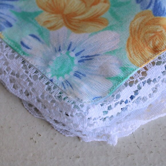 Vintage 1980s Handkerchief, Cotton Floral Print, Monogrammed JS, Blue and Yellow - Picture 4 of 10